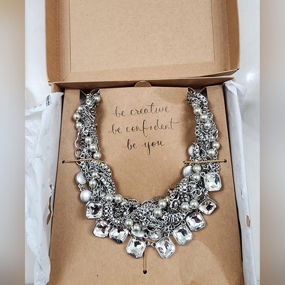 Chloe + Isabel Jewelry - NIB Chloe & Isabel Multi Strand Signature Torsade Silver Necklace